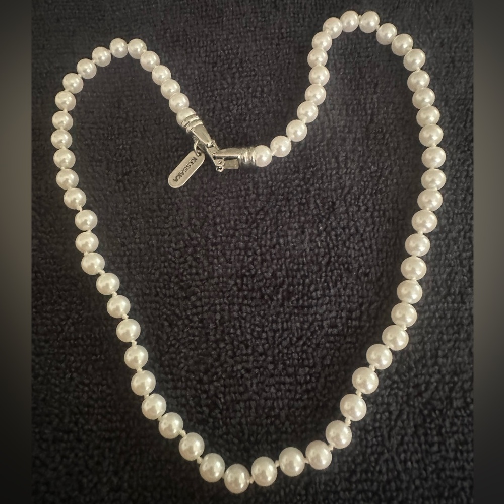 Kissaka hand knotted glass faux pearl strand